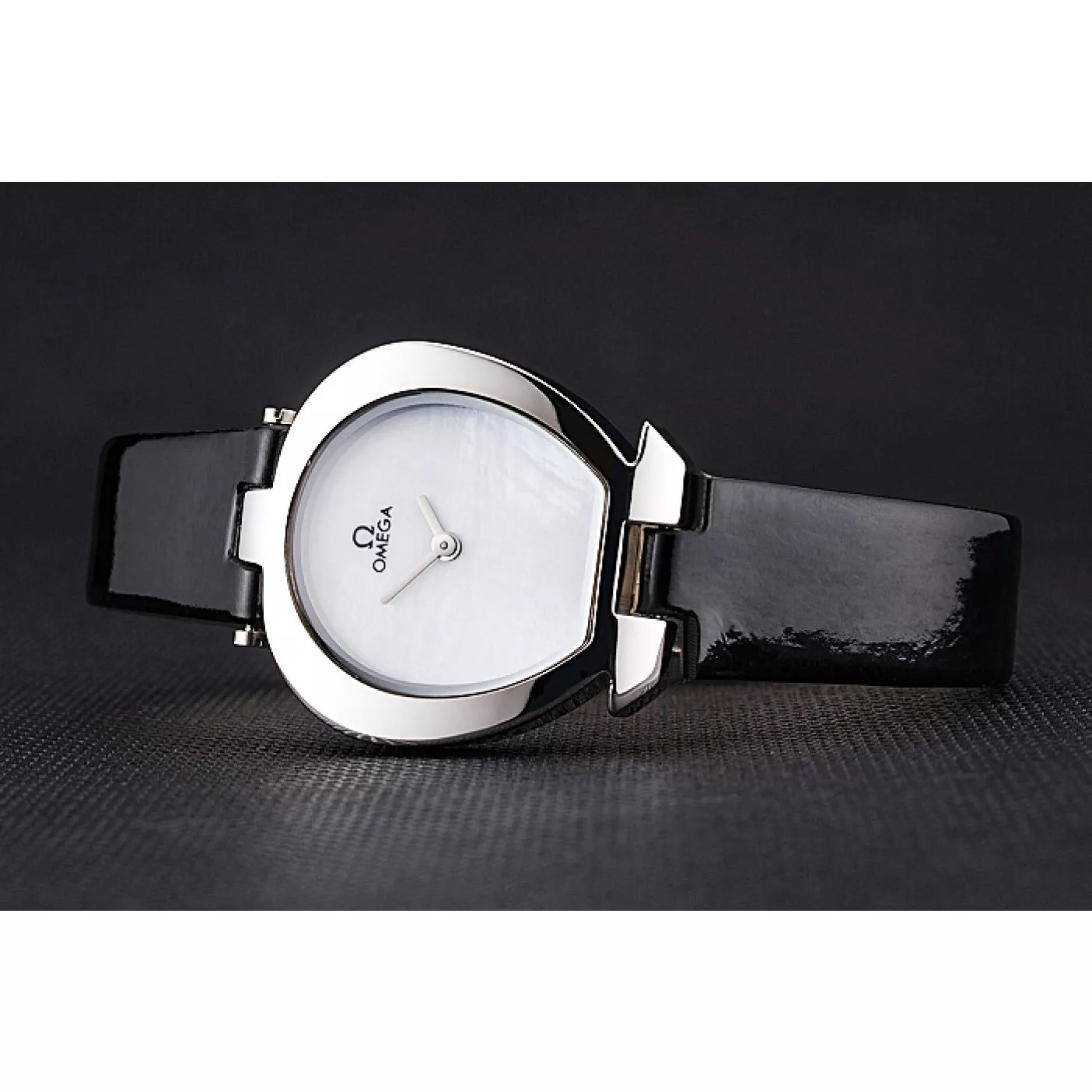 Aaa fake watches Omega Ladies Watch White Dial Stainless Steel Case Black Leather Strap 622818 0120